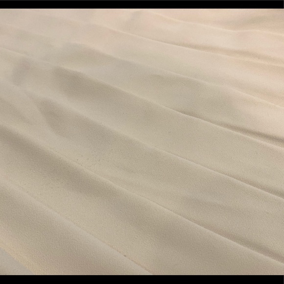 ZARA WOMAN PLEATED SKIRT (XS) - Picture 3 of 5